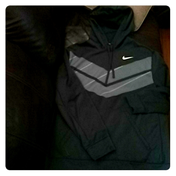 Nike Other - Men's Nike Sweatshirt, Size XL